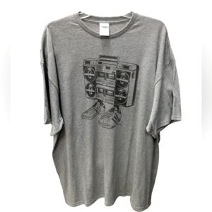Boom box graphic tee